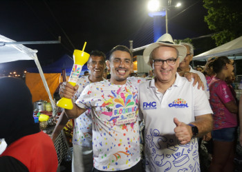 Corso 2020: Foliões fazem a festa na Avenida Raul Lopes
